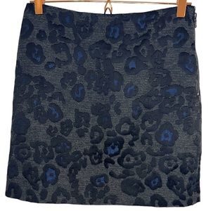 Grey with blue and black print Ann Taylor skirt size 4 *
